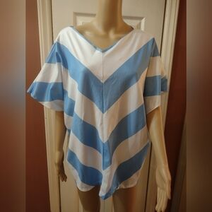 Down Side Up women's size large blouse shirt top